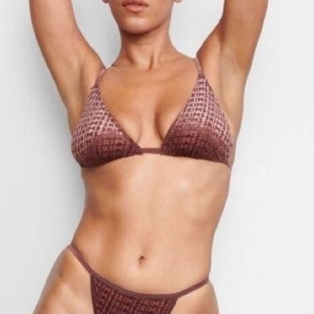 SKIMS Velvet Burnout Logo Triangle Bralette CHAI,XXS, XS, S,M NWT